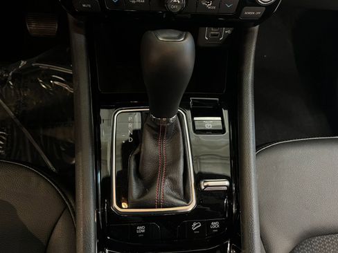 Used 2025 Jeep Compass Trailhawk AWD/4WD image 41