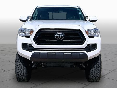 Used 2023 Toyota Tacoma SR AWD/4WD image 4