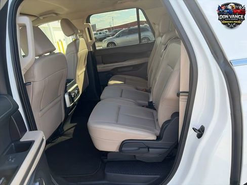 Used 2024 Ford Expedition Max XLT AWD/4WD image 25
