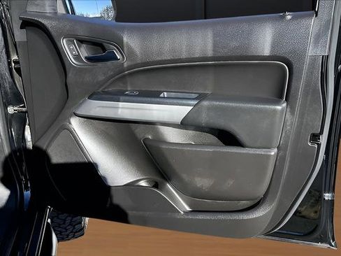 Used 2017 Chevrolet Colorado ZR2 w/ LPO, Premium Interior Package image 27