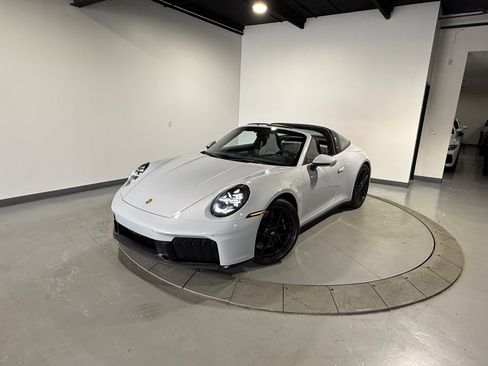 Used 2026 Porsche 911 Targa 4 GTS AWD/4WD image 6