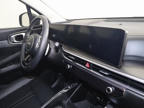 Used 2025 Kia Sorento EX image 43