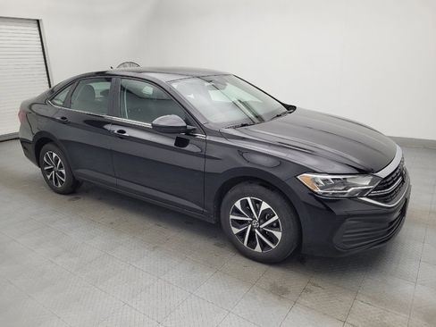 Used 2024 Volkswagen Jetta S image 11