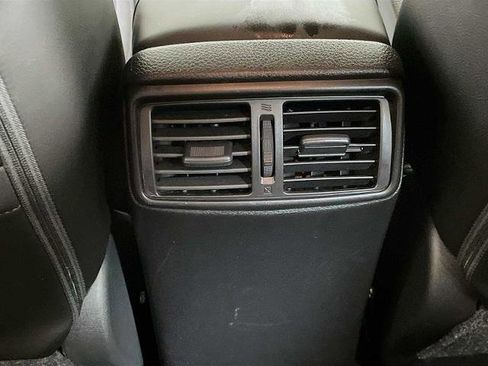 Certified 2022 Nissan Rogue Sport SV w/ Technology Package image 24