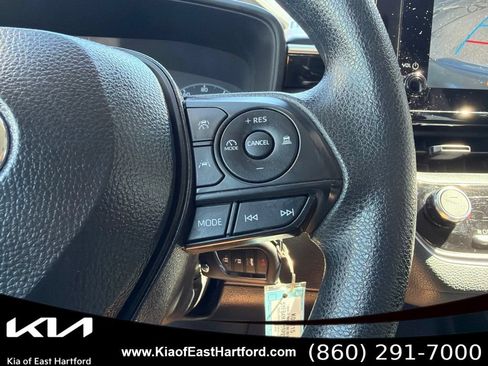Used 2025 Toyota Corolla LE FWD image 26