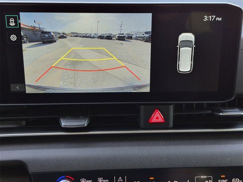 New 2026 Kia Carnival EX image 13