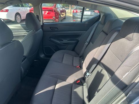 Used 2024 Nissan Altima 2.5 SV image 23