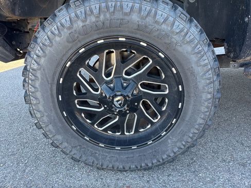 Used 2013 Ford F250 Lariat w/ FX4 Off Road Pkg image 11