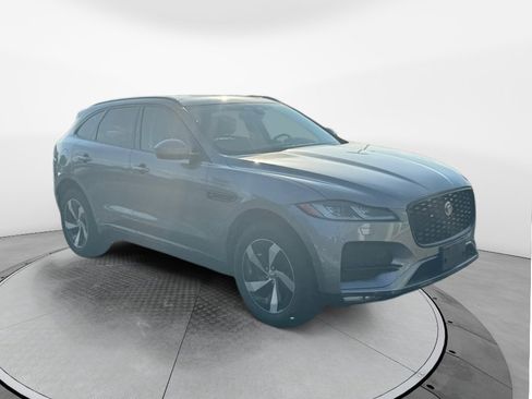Used 2023 Jaguar F-PACE S AWD/4WD image 3