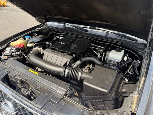 Used 2020 Nissan Frontier SV RWD image 59