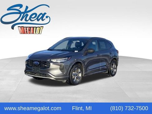 Used 2023 Ford Escape ST-Line image 1