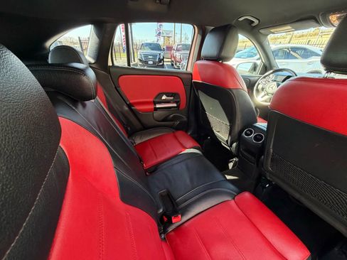 Used 2023 Mercedes-Benz GLA 250 4MATIC image 53