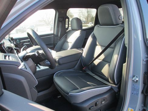 New 2026 GMC Sierra EV Elevation image 13