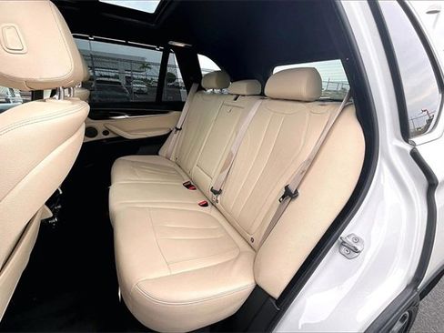 Used 2018 BMW X5 xDrive35i w/ Driving Assistance Package image 28