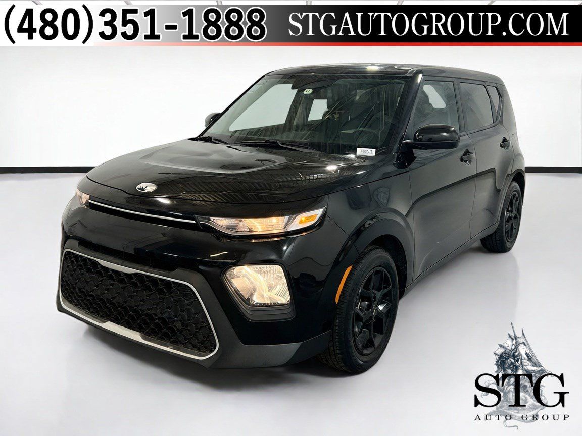 Used 2020 Kia Soul S FWD image 1