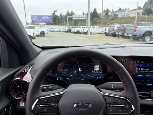 New 2026 Chevrolet Equinox RS w/ Convenience Package III image 12