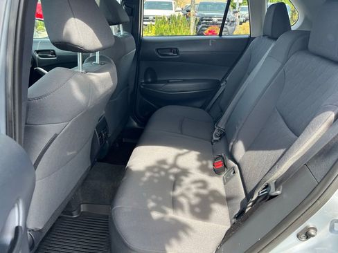 Certified 2024 Toyota Corolla Cross LE w/ Moonroof Package AWD/4WD image 18