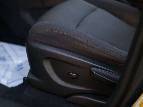 Used 2017 Chevrolet Trax LT image 18