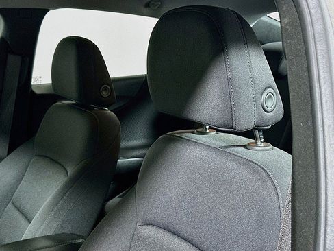 Used 2025 Chevrolet Malibu LT FWD image 19