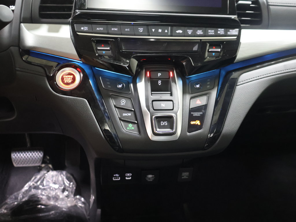 New 2027 Honda Odyssey Touring image 21