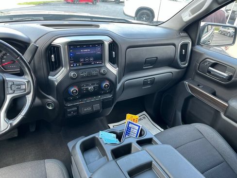 Used 2019 Chevrolet Silverado 1500 LT w/ All-Star Edition AWD/4WD image 29