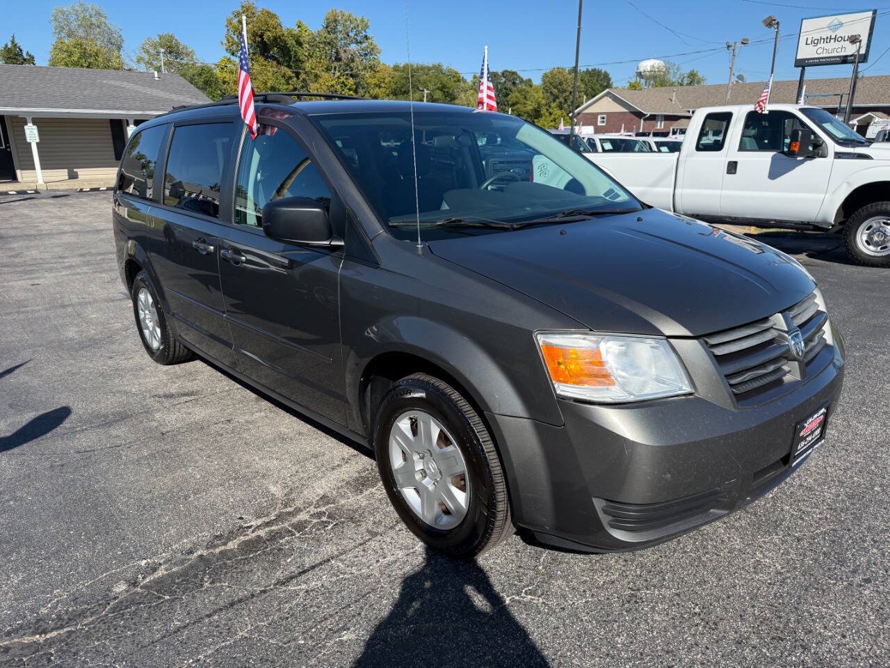 Used 2010 Dodge Grand Caravan SE FWD image 4