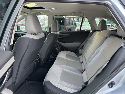 Used 2024 Subaru Outback Premium image 16