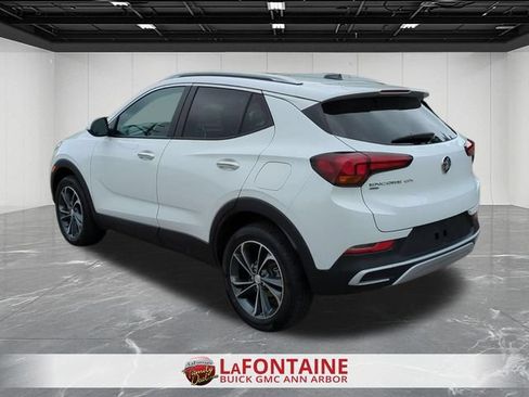 Used 2023 Buick Encore GX Select w/ Safety Package II AWD/4WD image 11