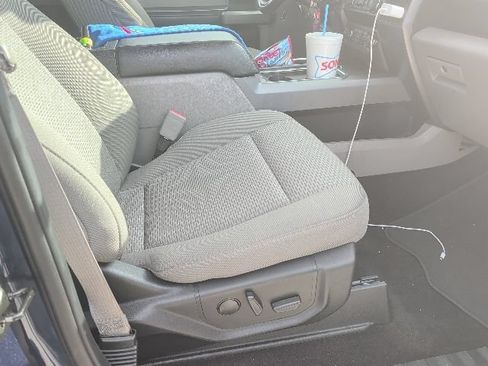 Used 2019 Ford F150 XLT w/ Equipment Group 302A Luxury AWD/4WD image 13