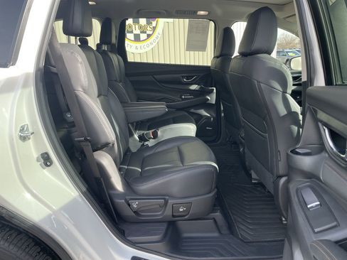 Certified 2025 Subaru Ascent Bronze Edition w/ Popular Package #2 image 17