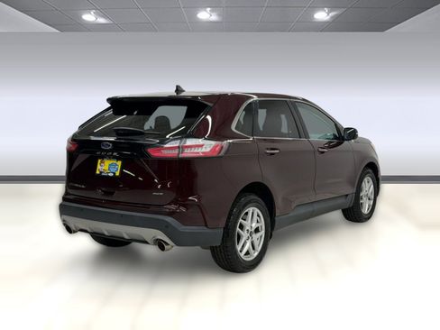 Used 2022 Ford Edge Titanium AWD/4WD image 7