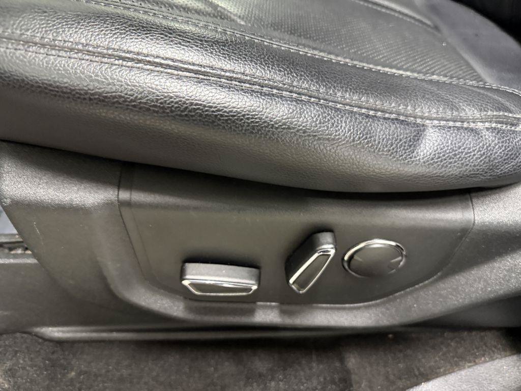 Used 2018 Ford Expedition Max Limited w/ Equipment Group 302A AWD/4WD image 13