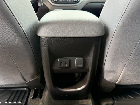 Used 2016 Chevrolet Colorado LT w/ LT Convenience Package RWD image 22