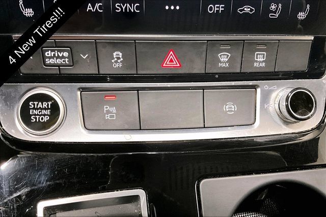 Certified 2021 Audi Q8 Premium Plus AWD/4WD image 19