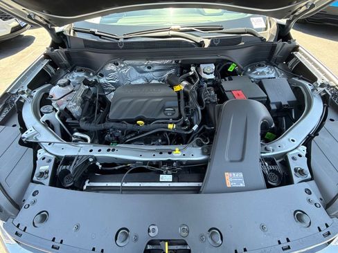 Used 2026 Chevrolet Trax RS image 7