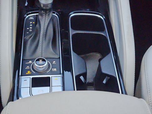 Used 2024 Kia Telluride SX image 20