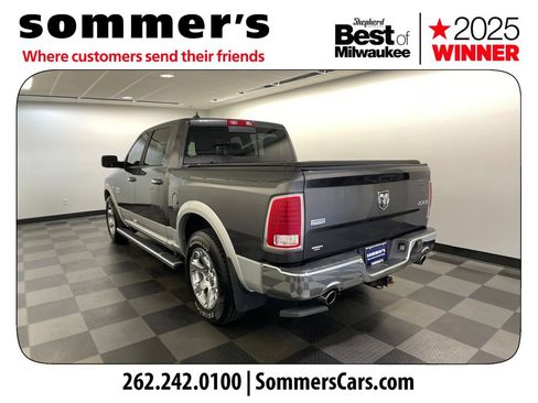 Used 2016 RAM 1500 Laramie w/ Convenience Group AWD/4WD image 3