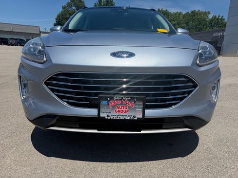 Used 2022 Ford Escape Titanium w/ Titanium Elite Package AWD/4WD image 5