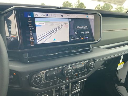 New 2026 Jeep Gladiator Mojave AWD/4WD image 20