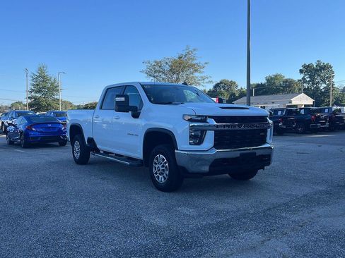 Used 2023 Chevrolet Silverado 2500 LT image 33