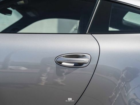Used 2016 Porsche 911 R RWD image 10