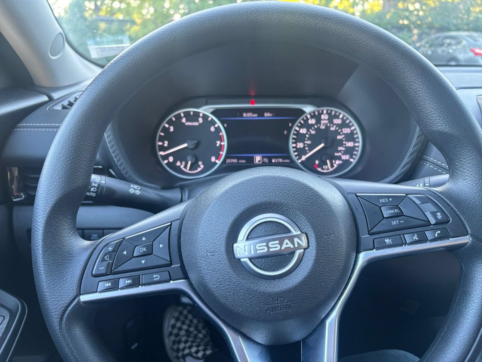 Used 2025 Nissan Sentra SV FWD image 32