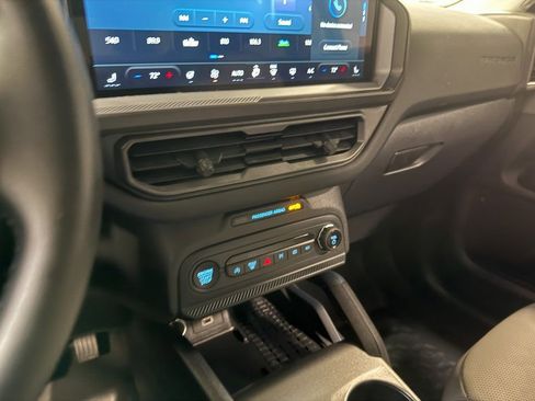 Used 2025 Ford Bronco Sport Badlands image 81