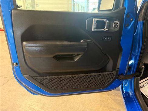 Certified 2025 Jeep Wrangler Unlimited Sport AWD/4WD image 44