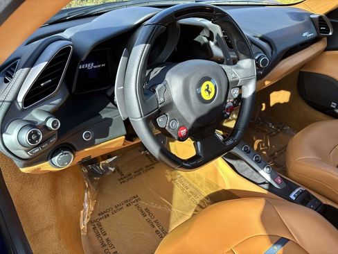 Used 2017 Ferrari 488 Spider image 38