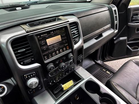 Used 2014 RAM 1500 Limited AWD/4WD image 19