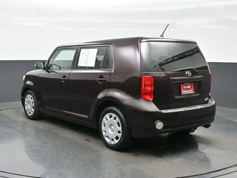 Used 2009 Scion xB image 4