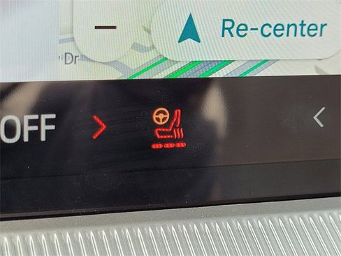 Certified 2025 Ford Explorer ST image 23