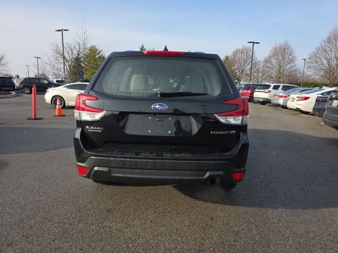 Used 2021 Subaru Forester image 6