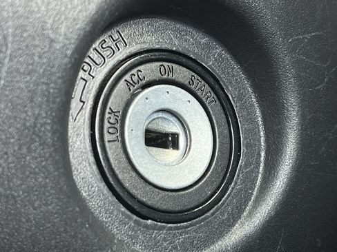Used 2025 Toyota Corolla LE FWD image 19